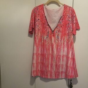 Pink and White Women's Top, never worn Size M